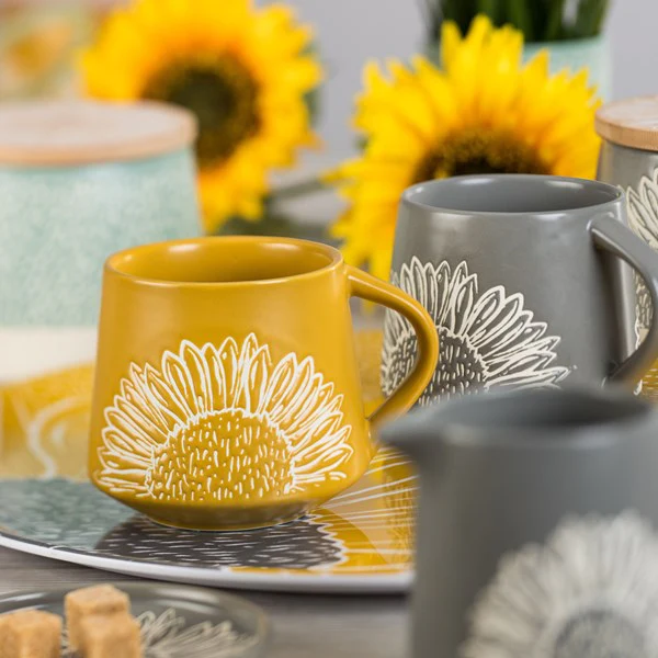 The English Tableware Company Artisan Flower Mug - Grey - Image 3