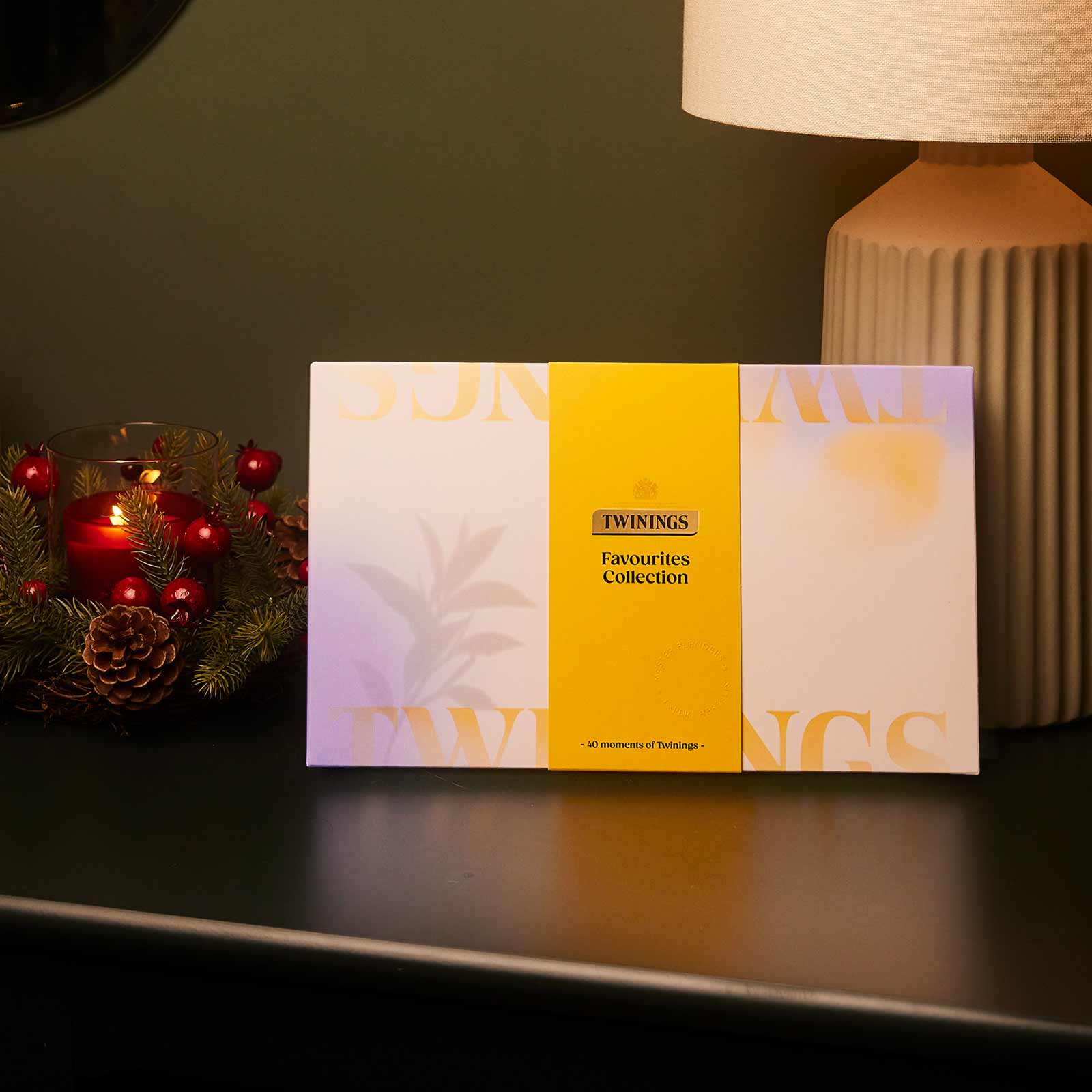 Favourites Collection Gift Box - 40 Envelopes - Image 4